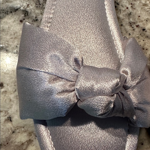 Draper James Metallic Silver Bow Slippers - Picture 2 of 8